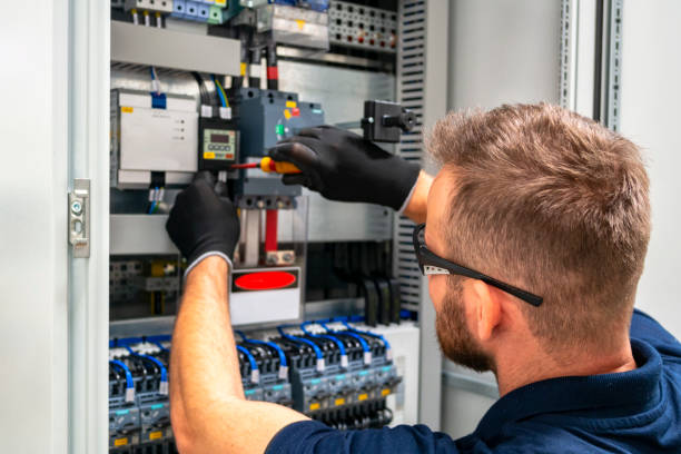 Best Electrician Near Me  in Gnadenhutten, OH